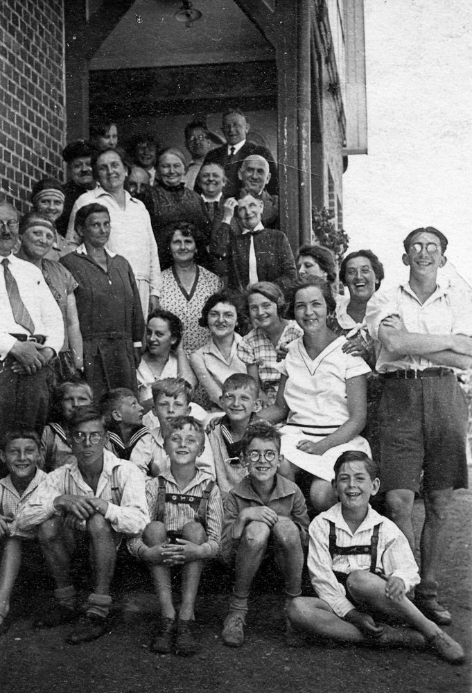 Bispingen in the summer of 1928, the Nazi Party was still only 2.6% of German voters.
