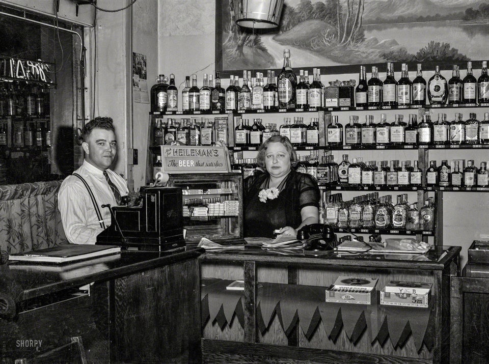 Manager of the Alamo bar, and Mildred Irwin, entertainer – North Platte, Nebraska, 1938