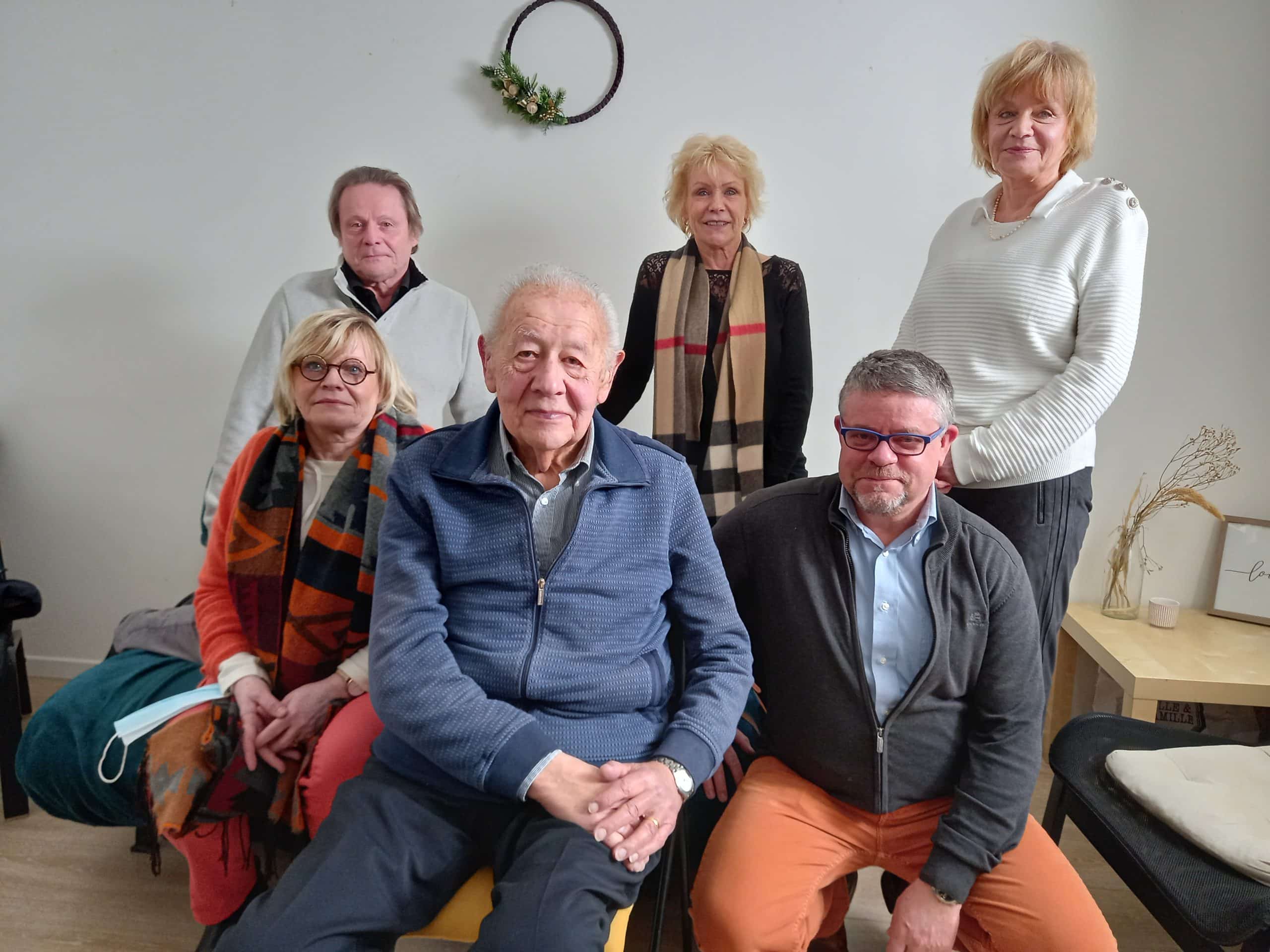 David (center) with the descendants of the family who saved him during the Holocaust