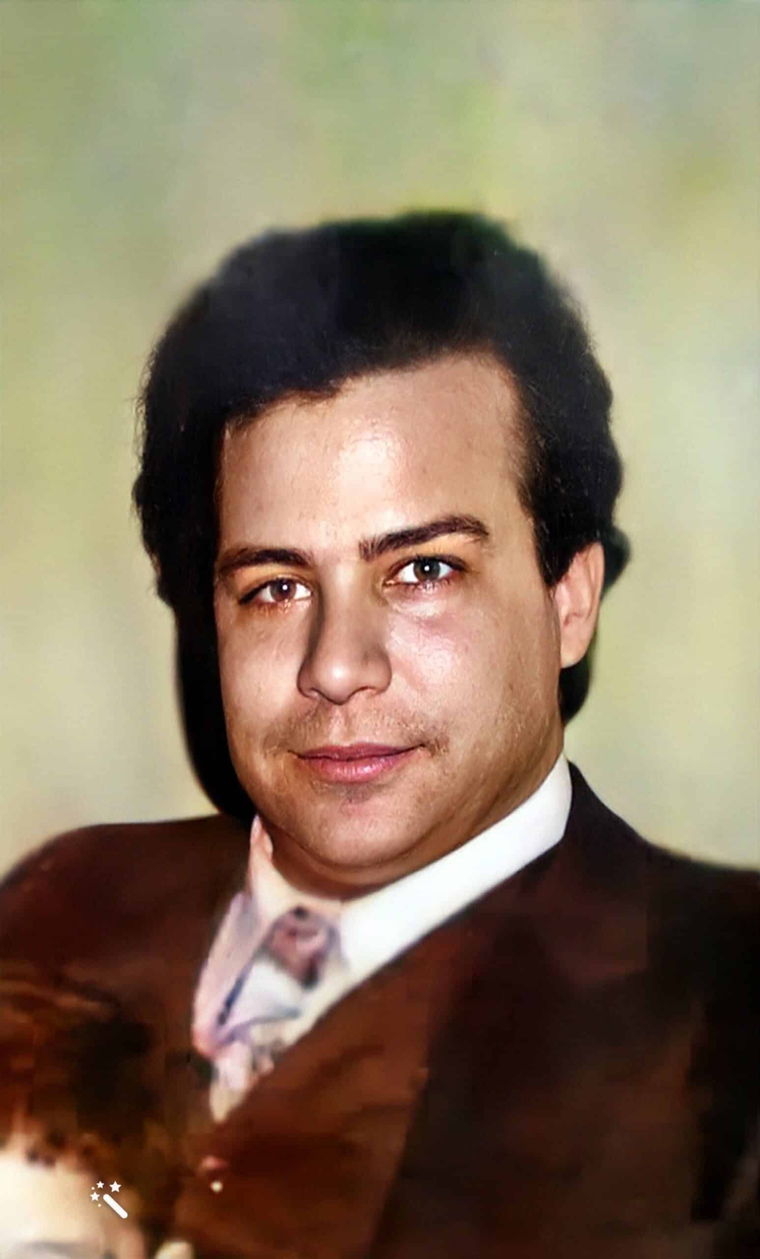Mustafa, o pai biológico de Kate. Foto aprimorada e cores restauradas pelo MyHeritage