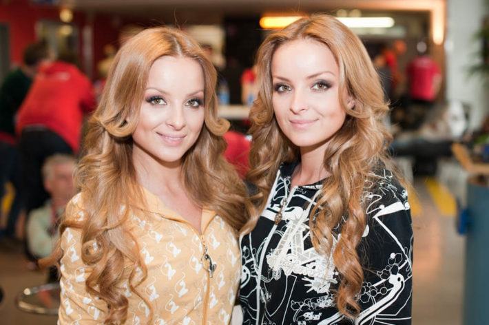 Eurovision Twins: Daniela an Veronika Nízlová, 2011 Eurovision Contest