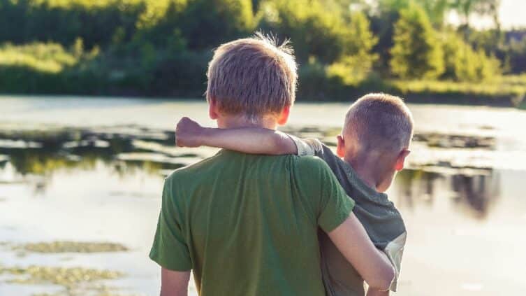 Second Cousins Explained: A Genealogist’s Guide to Distant Kin